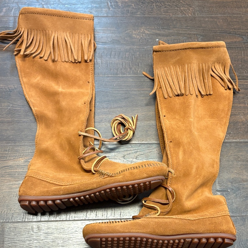 MINNETONKA NEW womens size 9 Fringed Tan Suede Knee-High Boots